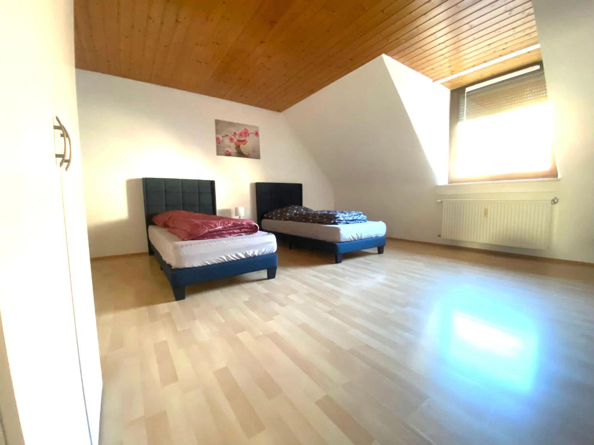 Komfortables Apartment Карлсруе Екстериор снимка